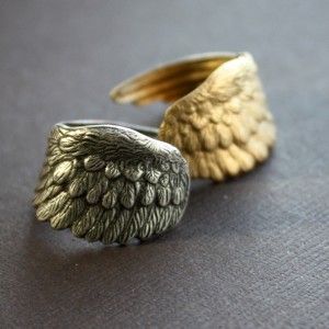 feather wing wrap rings in golden and silver